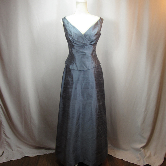 Watters Dresses & Skirts - Watters Watters Silk Blue Two Piece Formal Skirt